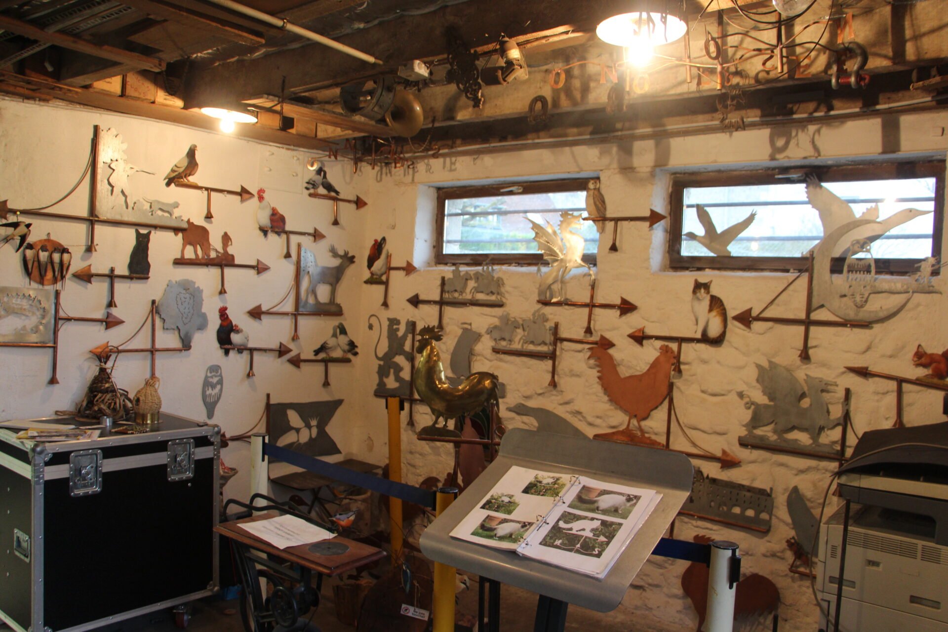 the weather vanes of Touraine