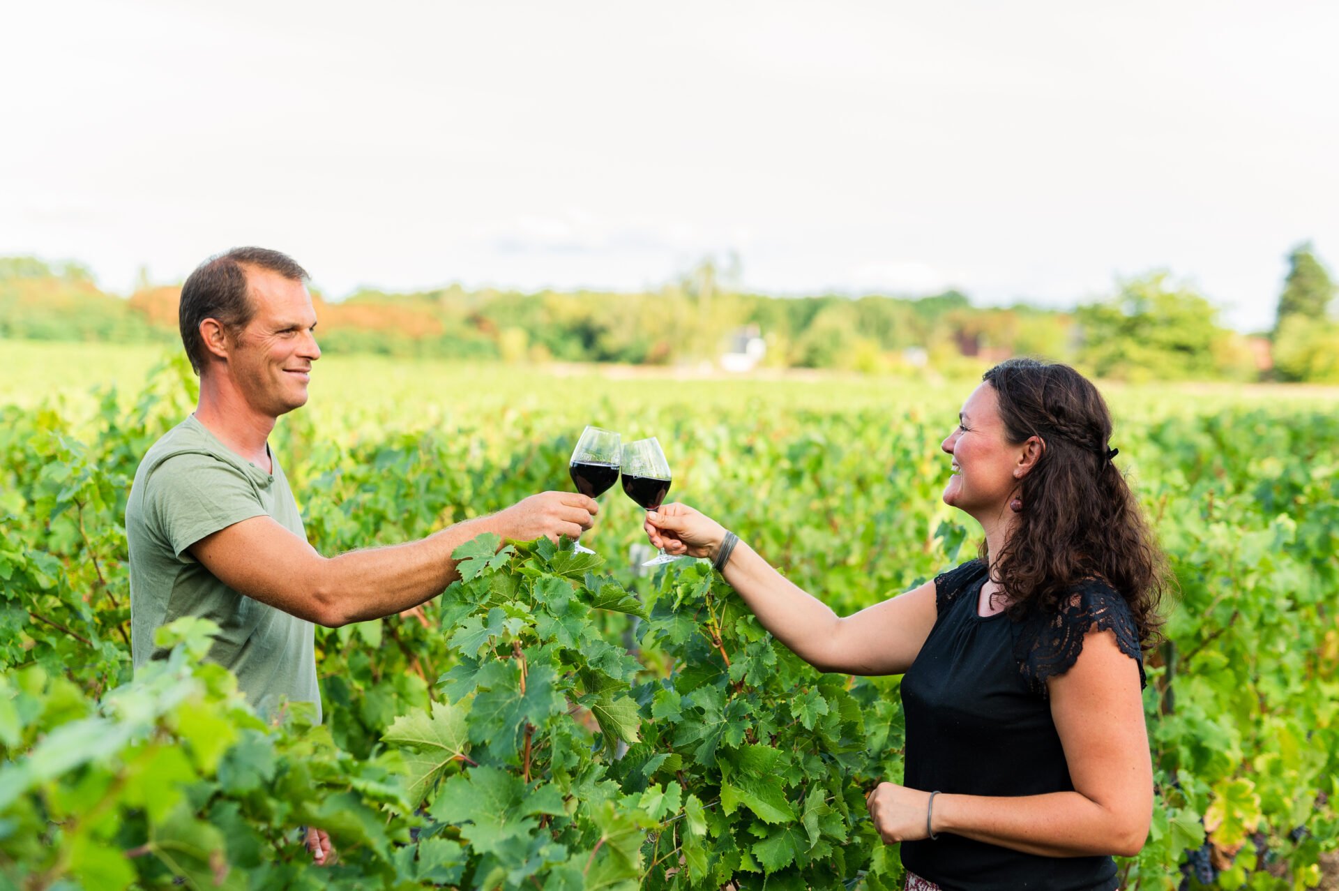 Dégustation de vin au Plou et Fils à Chargé