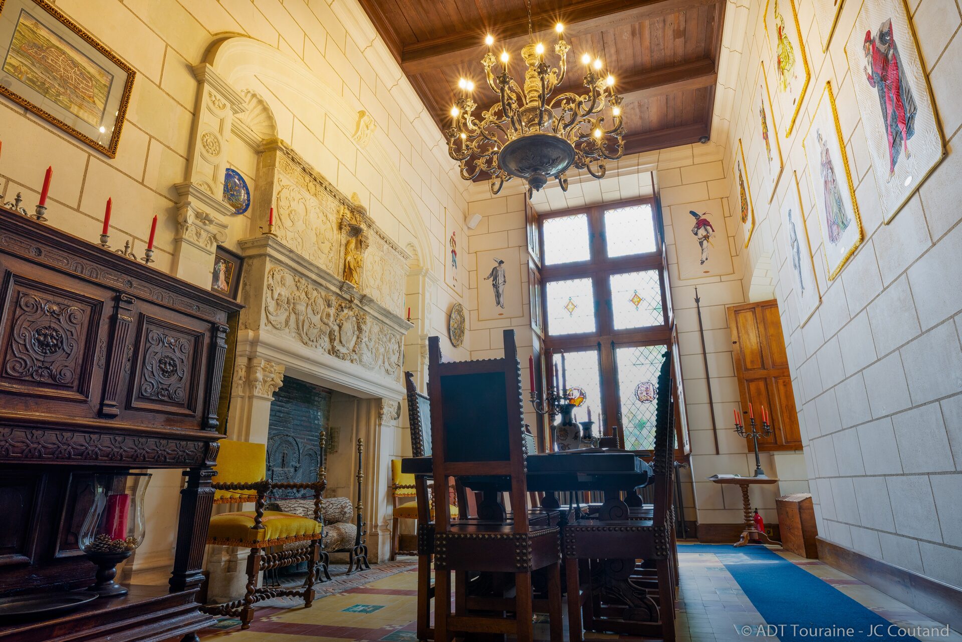 gaillard-castle-inside-credit-adt-touraine-jc-coutand-2029-30-2