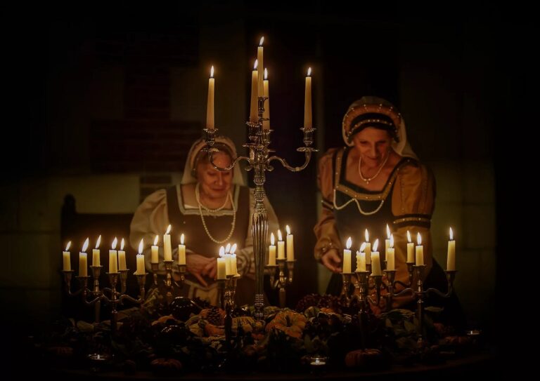candlelight tour amboise