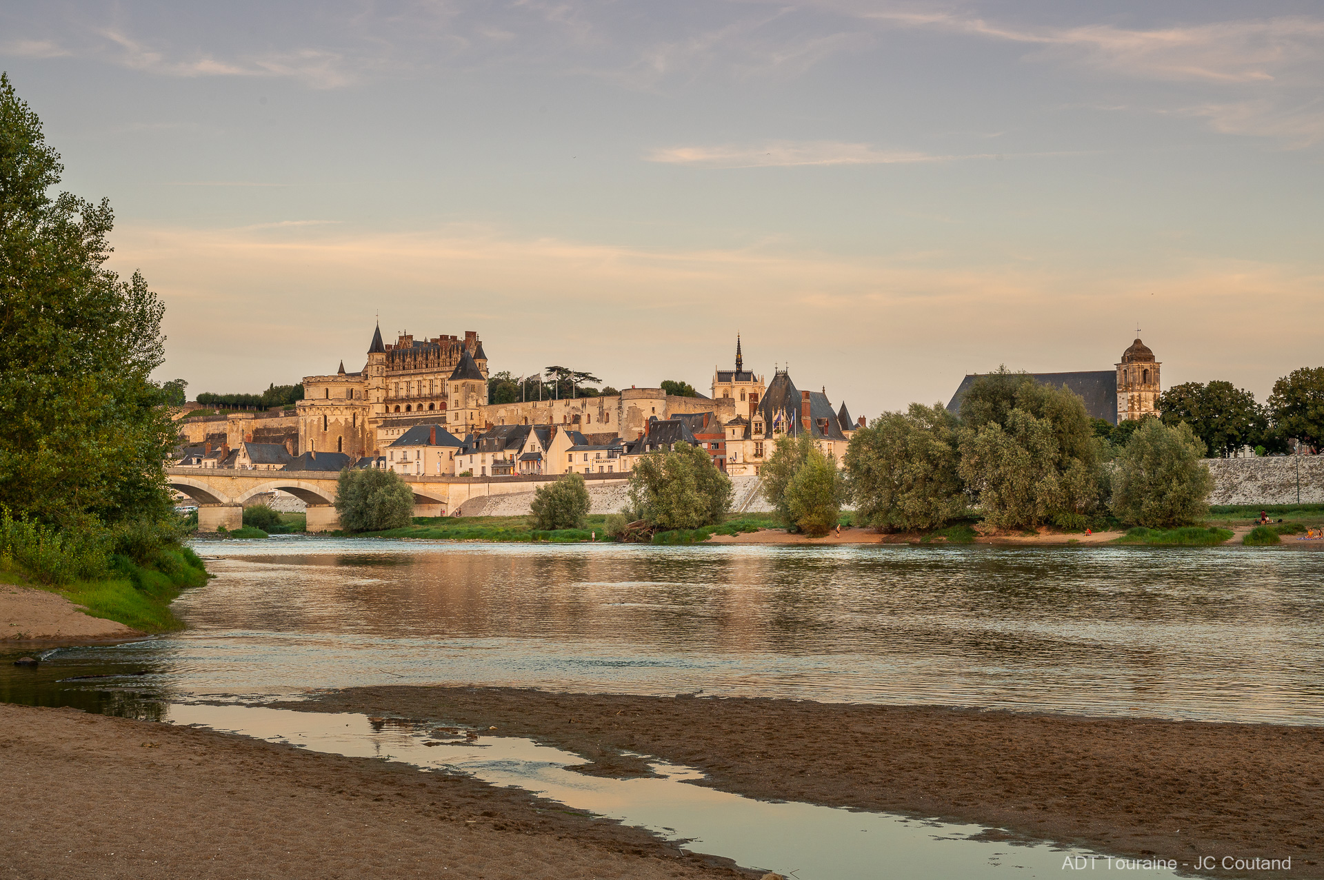 unmissable activities in Amboise