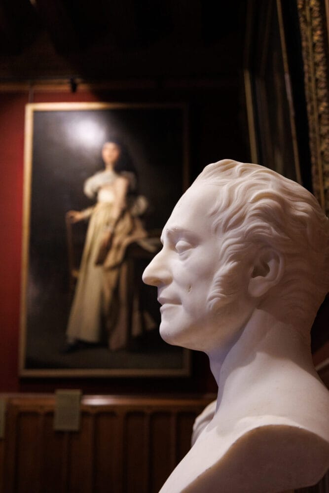 statue and painting, art and history museum, Amboise