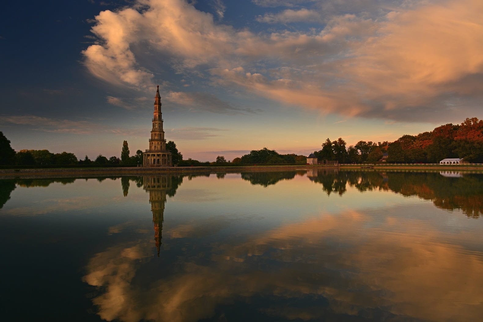 visit pagoda chanteloup amboise