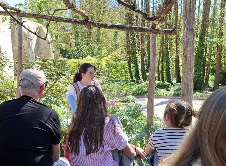 Visita al huerto de Mathurine en el castillo de Clos Lucé, Amboise
