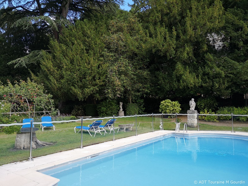 Hôtel Le Choiseul - La piscine - Amboise, Val de Loire.