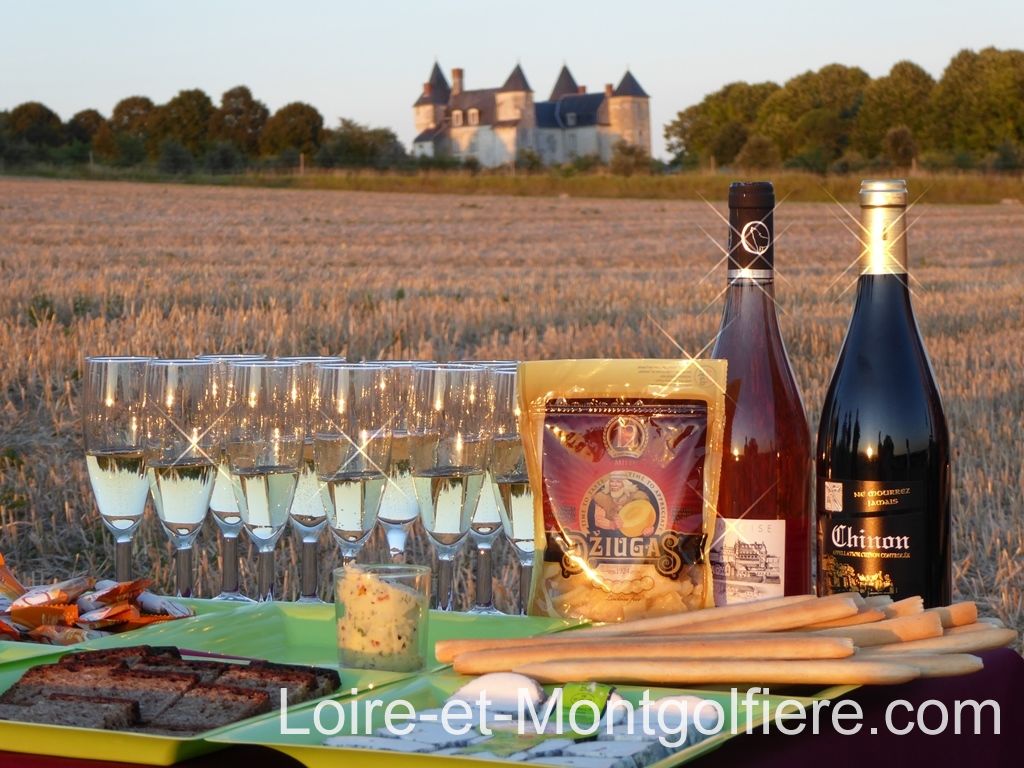 La degustation - Loire et Montgolfiere