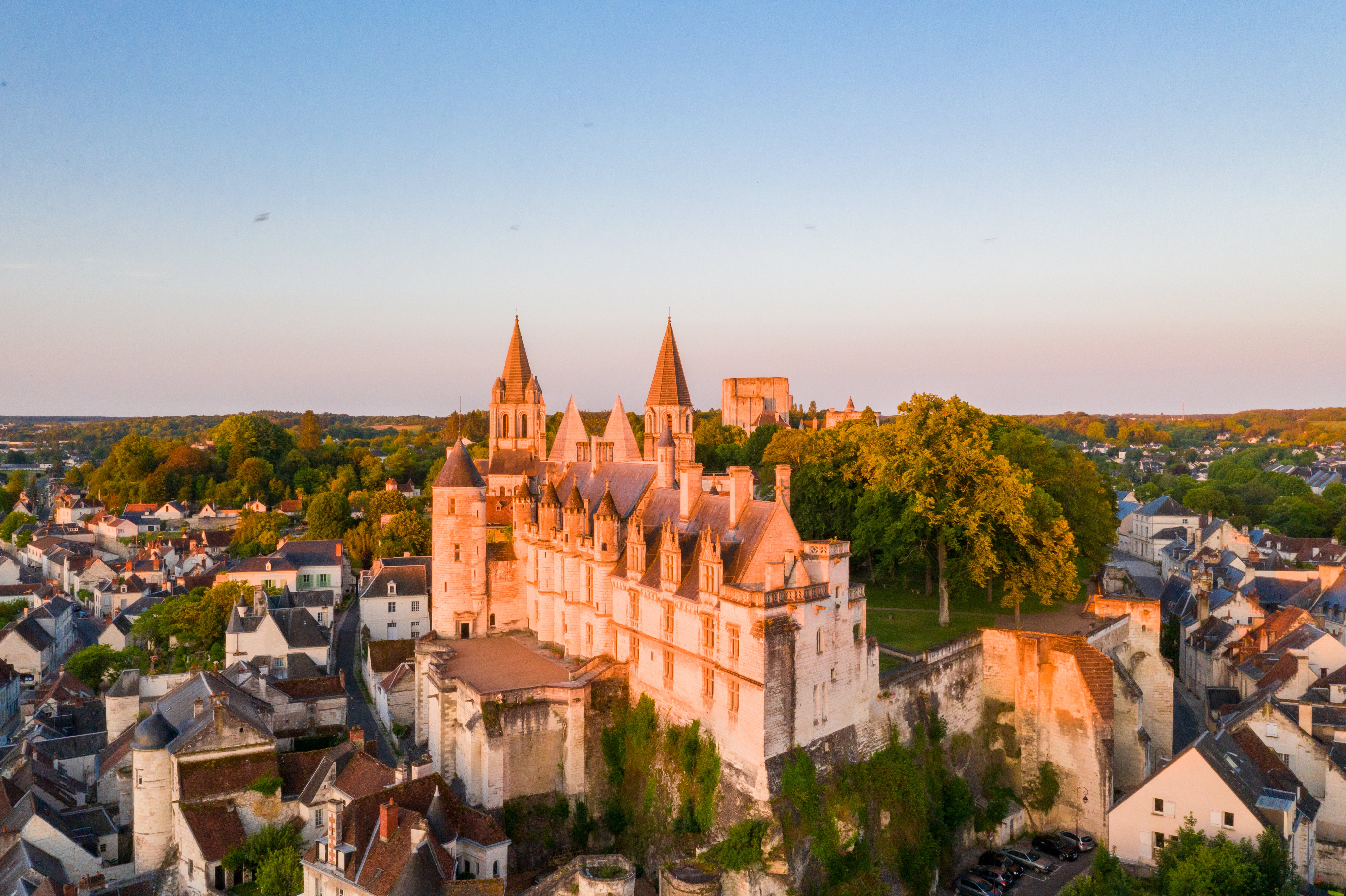 Logis royal de Loches - vue aérienne - Loic Lagarde 2020 - 01