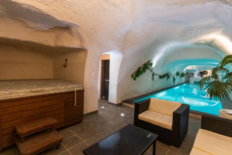 L'Escapade_PISCINE ET JACCUZI