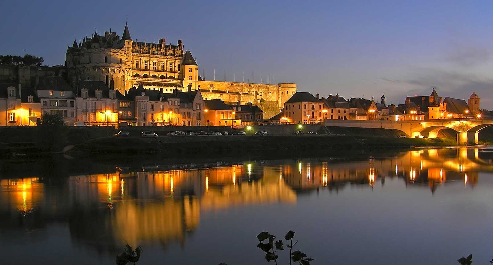 chateau-amboise1_Le gîte des 3 mousquetaires