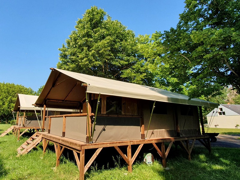 Tente lodge - Camping Les Pâtis - Nazelles-Négron