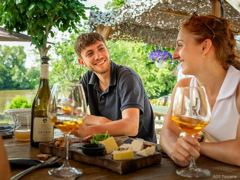 Bistrot l'Oppidum - Caves Ambacia, Amboise. 