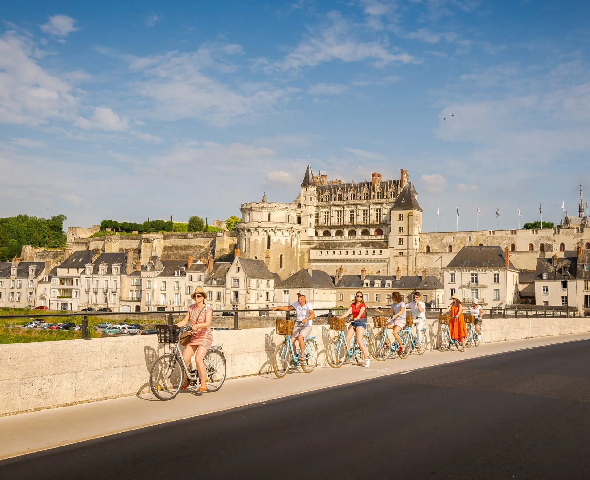 Visitez Amboise à vélo