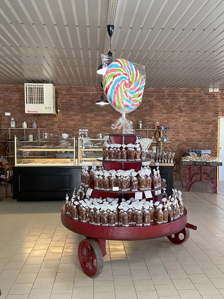 Le Conservatoire de la Confiserie, visite commentée et immersive dans l'univers de la confiserie à Amboise
